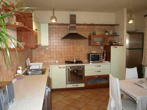 Apartment Pusic